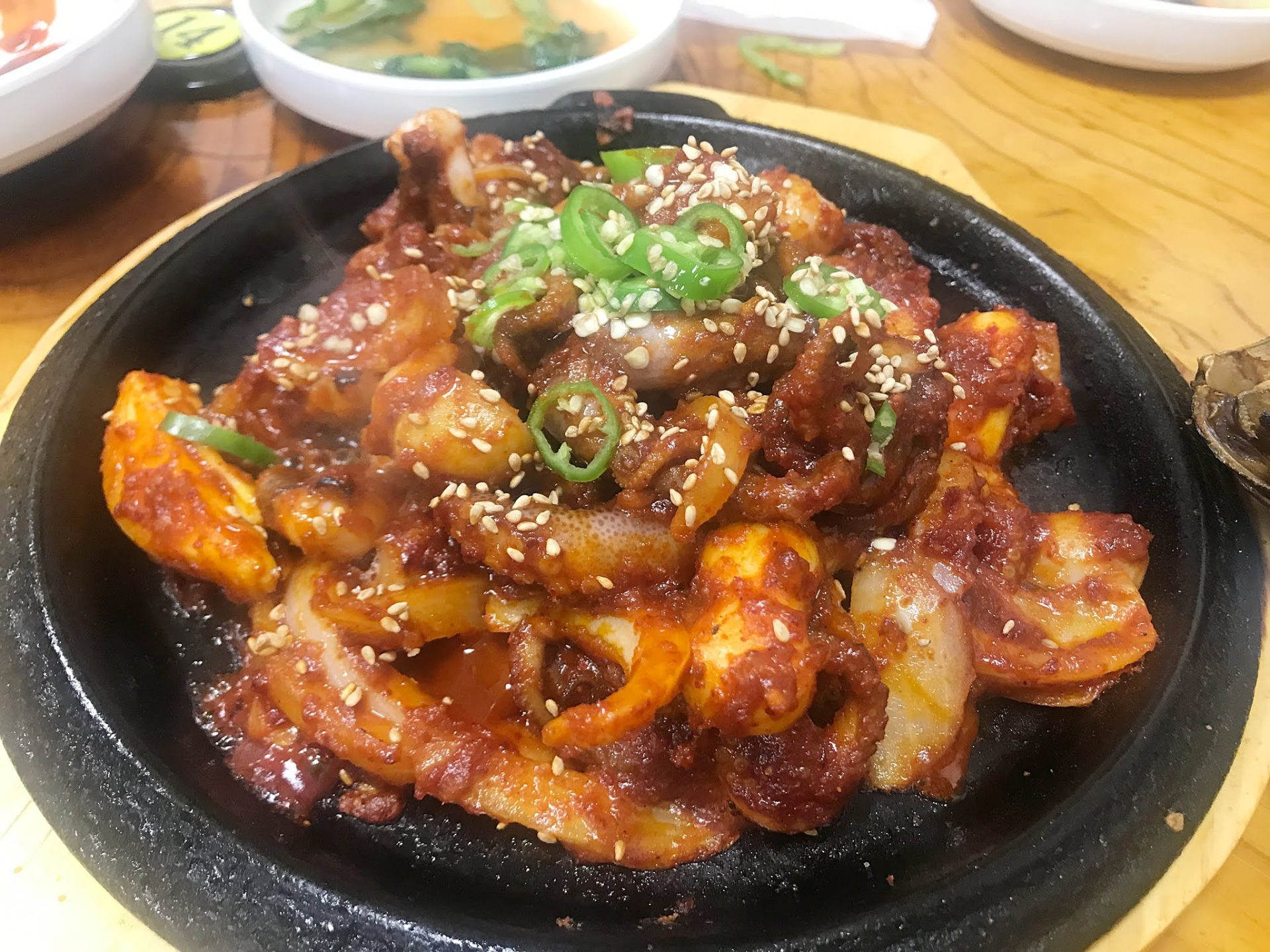 쭈구미볶음-타이트샷