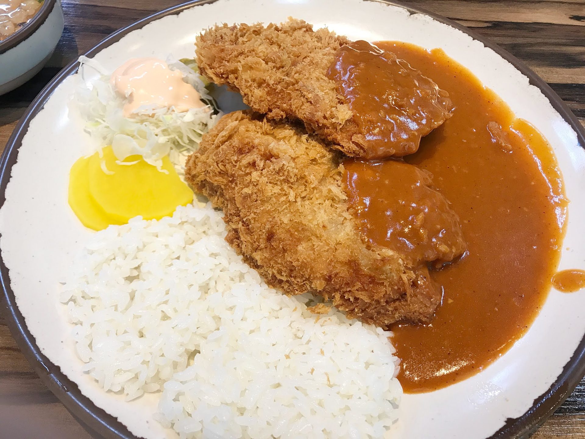 돈까스-풀샷