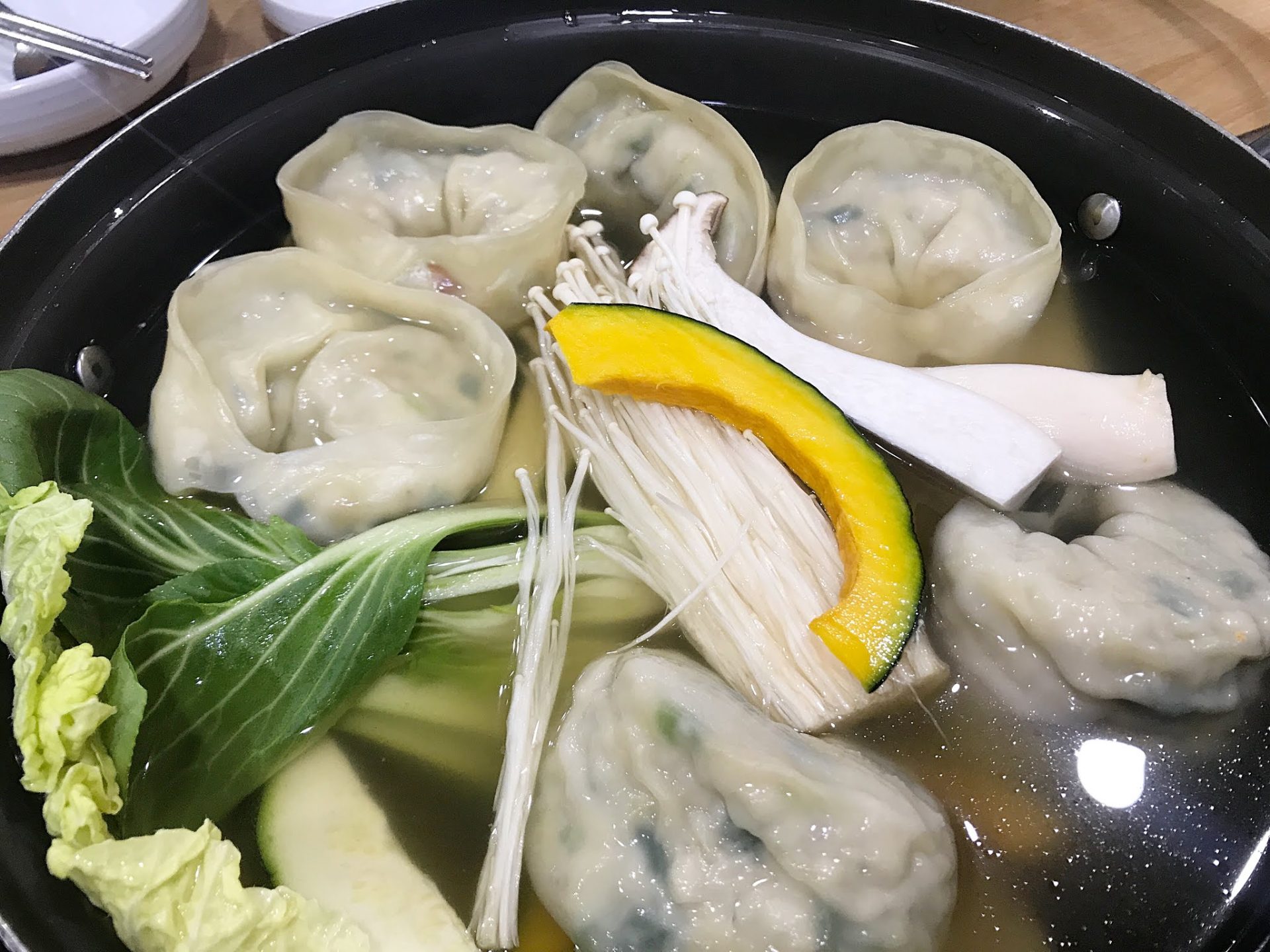 만두전골-끓기전